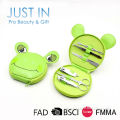 Over 7ears experience animals theme Frog design cheap manicure kit,cute kid manicure pedicure set